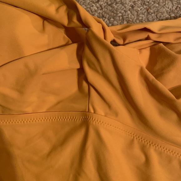 Yellow Athleta Swim Top. NWT. Underwire with padding. - Picture 3 of 6